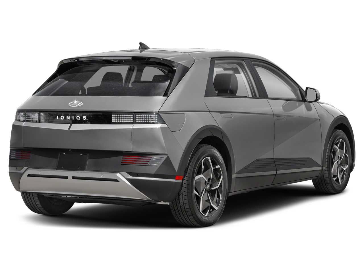 Used 2024 Hyundai Ioniq 5 SEL RWD image 2