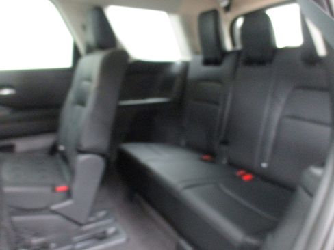 New 2026 Nissan Pathfinder Platinum w/ Cargo Package AWD/4WD image 23