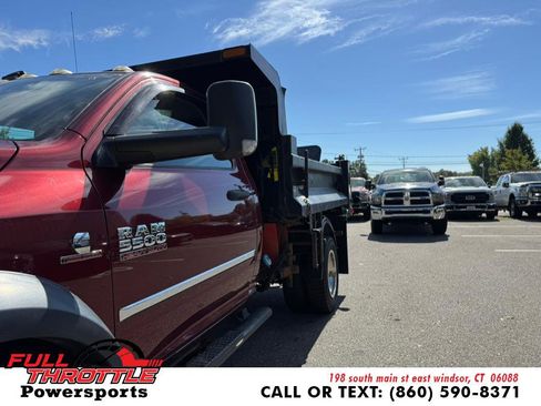 Used 2018 RAM 5500 Tradesman w/ Power & Remote Entry Group image 7
