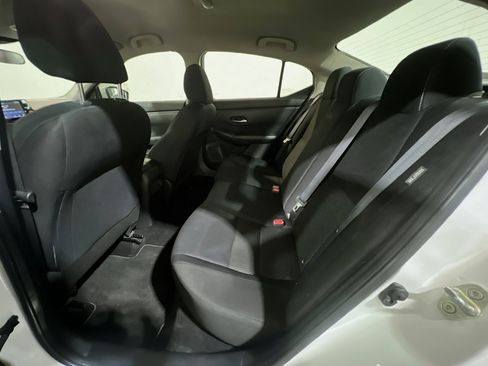 Used 2021 Nissan Sentra S FWD image 16