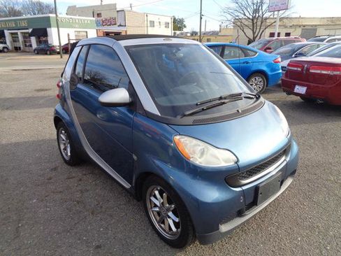 Used 2010 smart fortwo passion image 10