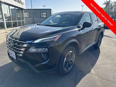 Used 2025 Nissan Rogue SV