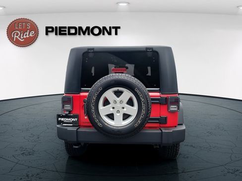 Used 2015 Jeep Wrangler Sport w/ Quick Order Package 23S AWD/4WD image 7