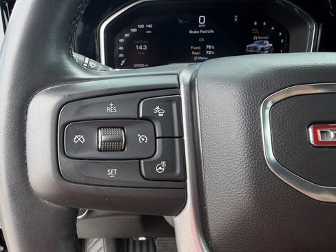 Certified 2025 GMC Sierra 1500 SLT RWD image 31