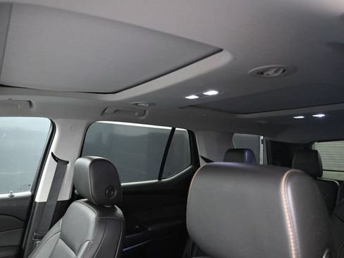 Used 2019 Chevrolet Traverse Premier w/ Redline Edition AWD/4WD image 13
