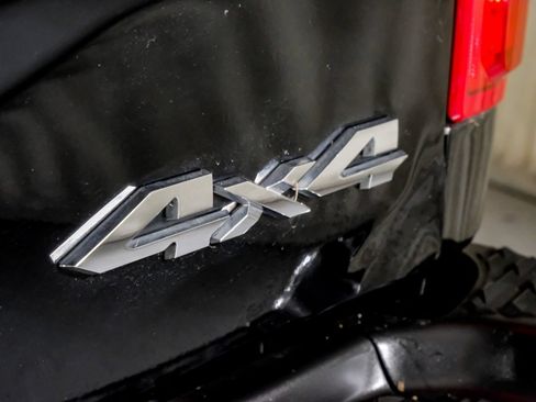 Used 2019 RAM 2500 Limited AWD/4WD image 47