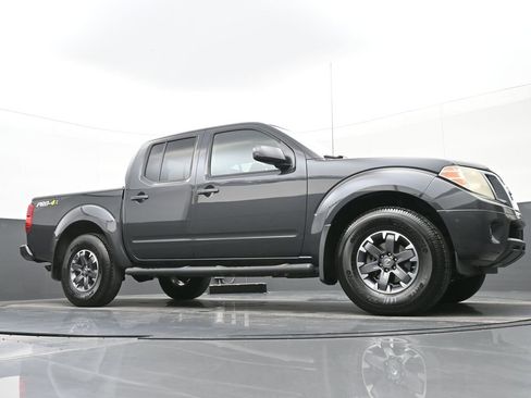 Used 2015 Nissan Frontier PRO-4X image 43