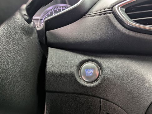 Used 2021 Hyundai Santa Fe SEL w/ Cargo Package image 25