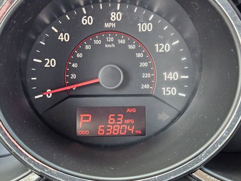 Used 2011 Kia Sorento LX image 20