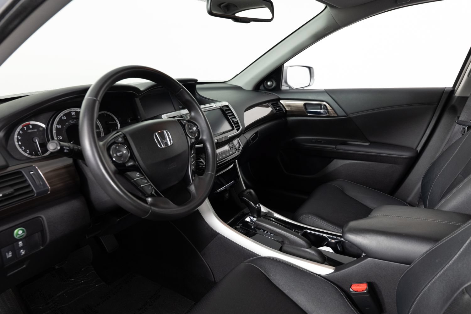 Used 2017 Honda Accord EX-L image 13
