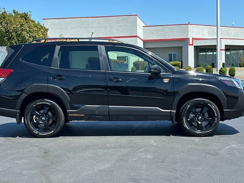 Used 2022 Subaru Forester Wilderness w/ Wilderness Package AWD/4WD image 6