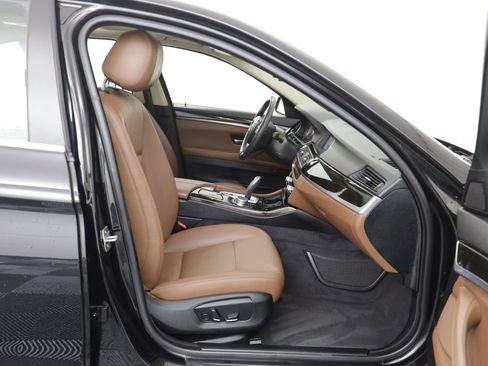 Used 2015 BMW 535i xDrive Sedan AWD/4WD image 19