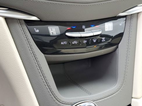 Certified 2023 Cadillac XT5 Premium Luxury image 20