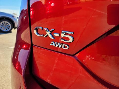 New 2025 MAZDA CX-5 AWD 2.5 S w/ Premium Plus Pkg image 4