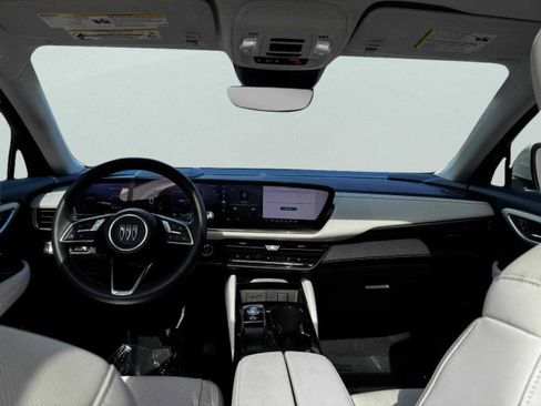 Used 2024 Buick Envision Avenir image 45