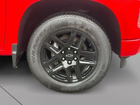 Certified 2023 Chevrolet Silverado 1500 Custom w/ Rally Edition AWD/4WD image 9