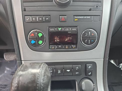 Used 2012 GMC Acadia SLT FWD image 27
