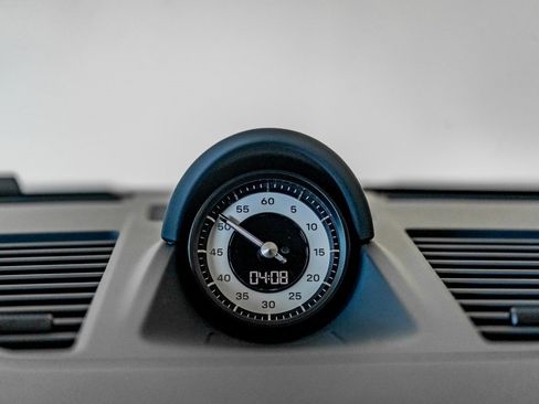 Certified 2024 Porsche 911 Carrera 4S image 22