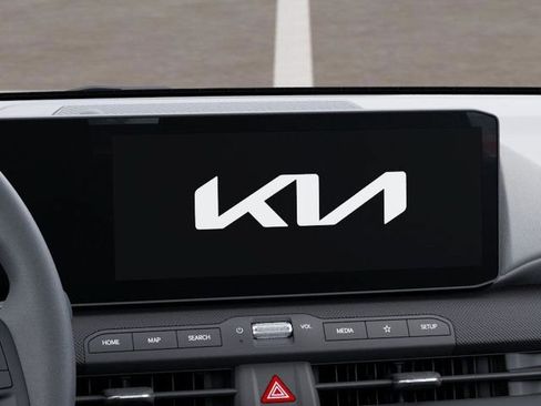 New 2026 Kia K4 FWD image 20