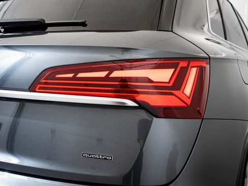 Certified 2025 Audi Q5 2.0T Premium Plus w/ Premium Plus Package image 9