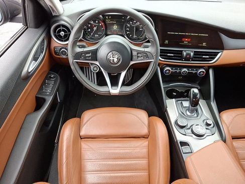 Used 2018 Alfa Romeo Giulia Ti Sport w/ Quick Order Package 22S Sport image 22