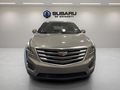 Used 2017 Cadillac XT5 Luxury w/ Driver Awareness Package FWD image 8