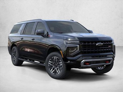 New 2026 Chevrolet Suburban Z71 w/ Comfort Package AWD/4WD image 7