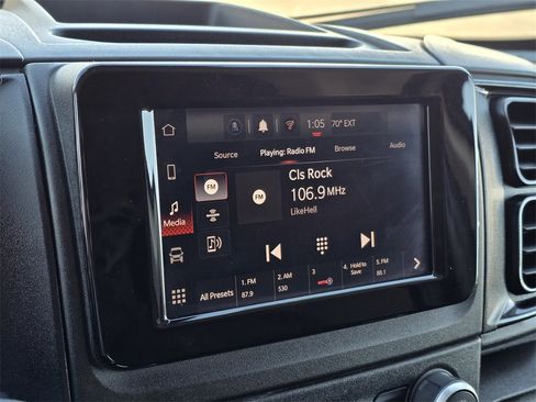 Used 2023 RAM ProMaster 2500 image 16