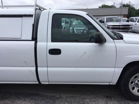 Used 2006 Chevrolet Silverado 1500 W/T RWD image 13