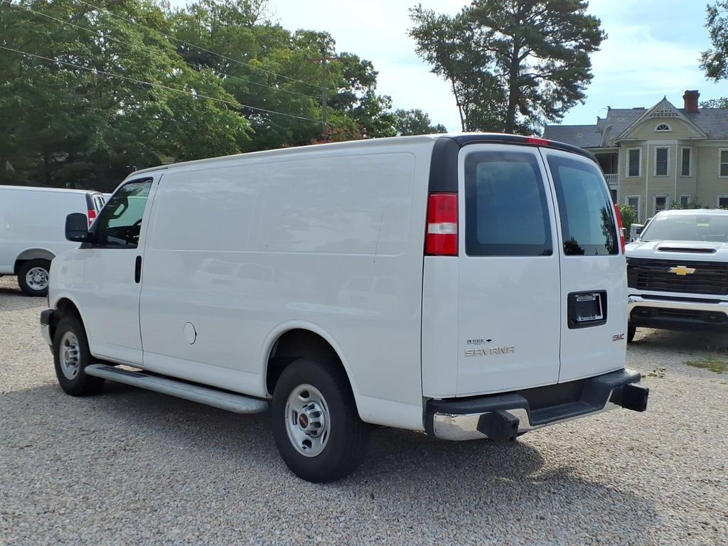 Used 2024 GMC Savana 2500 w/ Driver Convenience Package RWD image 8