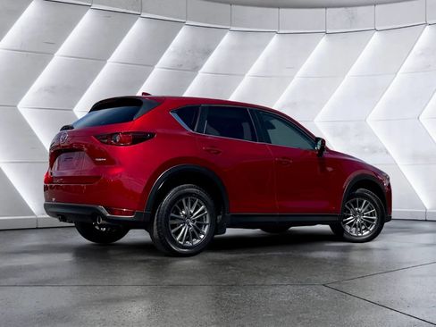 Used 2020 MAZDA CX-5 Touring FWD image 6