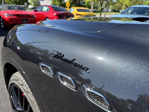 Used 2024 Maserati Levante Modena Ultima AWD/4WD image 7
