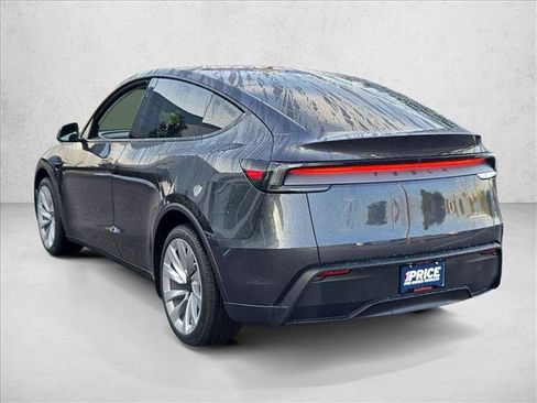 Used 2026 Tesla Model Y Long Range AWD/4WD image 9