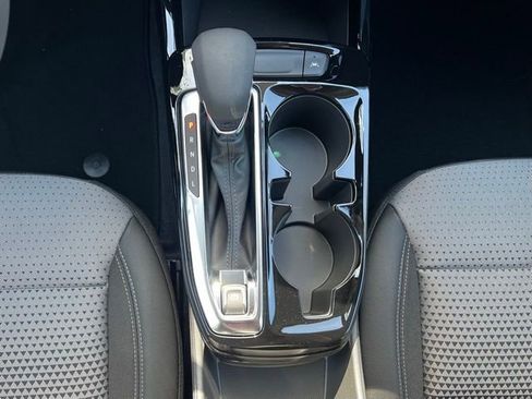 New 2025 Chevrolet Trax LT w/ Driver Confidence Package image 22