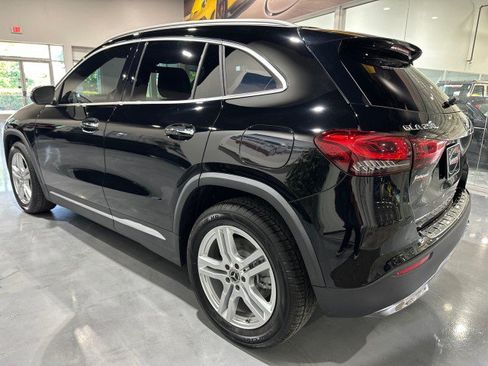 Used 2021 Mercedes-Benz GLA 250 4MATIC image 29