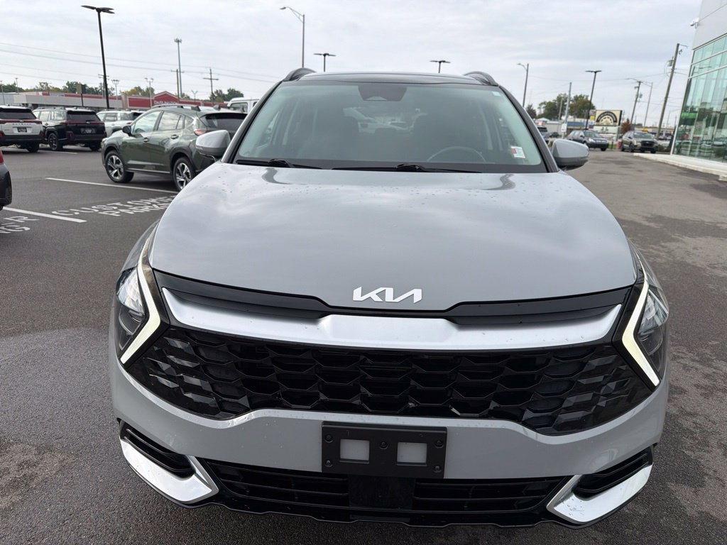 Used 2023 Kia Sportage SX FWD image 2