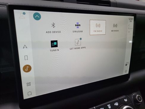 Certified 2025 Land Rover Defender 110 S image 31