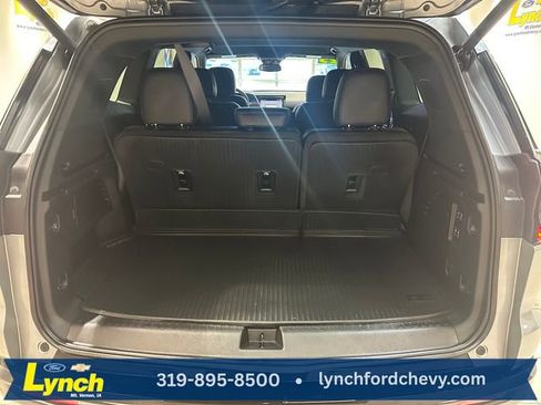 Used 2025 GMC Acadia Denali w/ LPO, Floor Liner Package AWD/4WD image 23