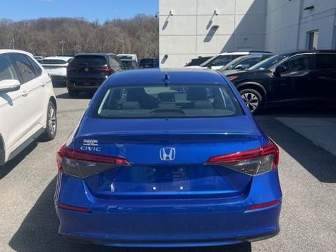 Used 2024 Honda Civic LX image 3