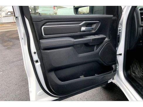 Used 2025 RAM 1500 Big Horn image 24