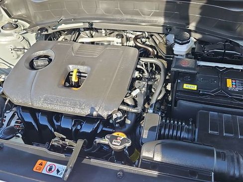 Used 2023 Kia Seltos S image 25