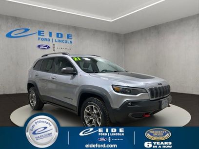 Used 2021 Jeep Cherokee Trailhawk