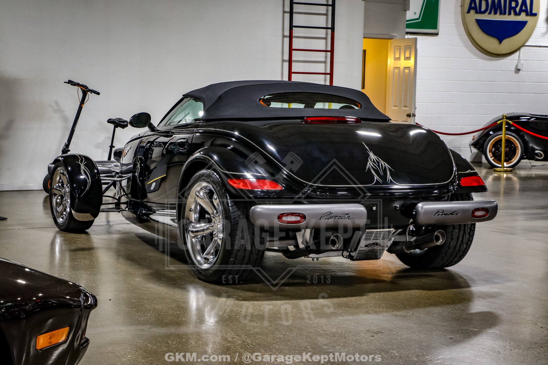 Used 1999 Plymouth Prowler RWD image 6