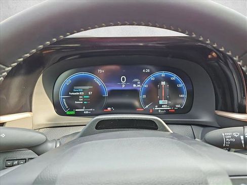 Used 2026 Toyota Crown Limited image 10