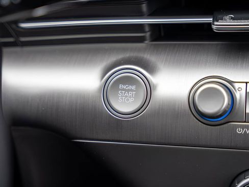 New 2026 Hyundai Kona SE AWD/4WD image 25