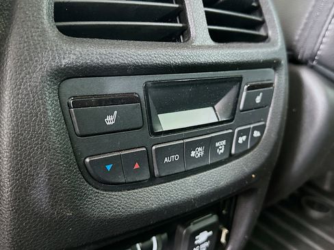 Used 2018 Honda Pilot Elite image 29