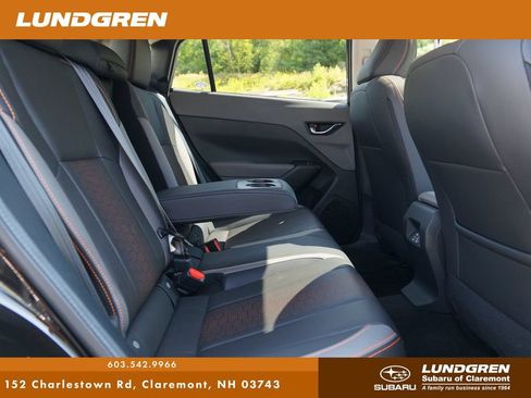 Used 2024 Subaru Crosstrek 2.5i Limited AWD/4WD image 32
