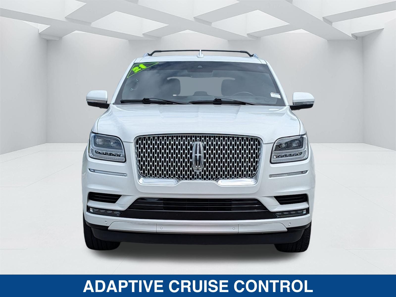 Used 2021 Lincoln Navigator Reserve AWD/4WD image 9