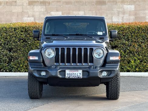 Used 2020 Jeep Wrangler Unlimited Sport S AWD/4WD image 9