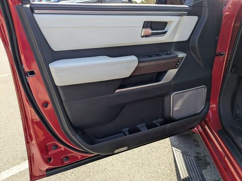 Used 2023 Toyota Tundra Capstone image 12